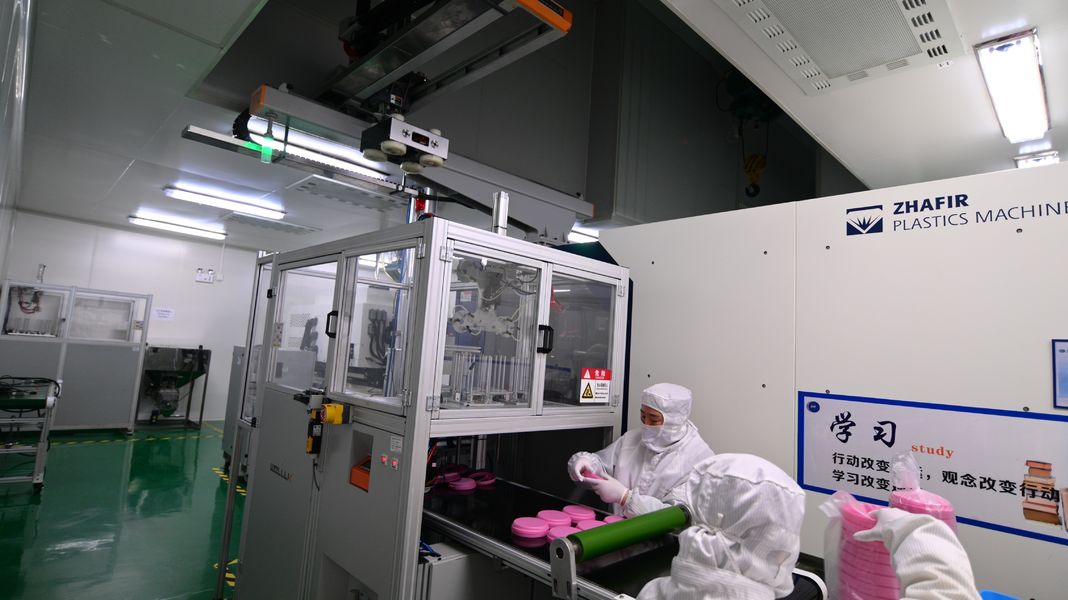 JND Packaging 製造者の生産ライン